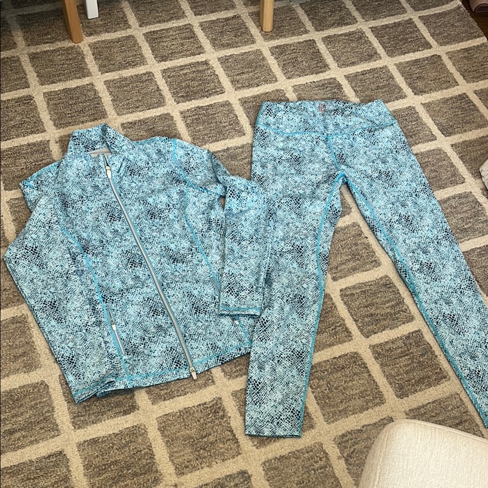 J McLaughlin jacket (size medium) and leggings (size large) great print